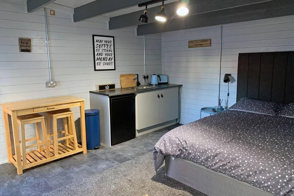 Cosy, Self-contained Garden In Centre! Appartement Hereford