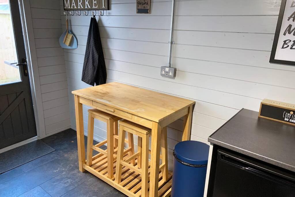Cosy, Self-contained Garden In Centre! Appartement *